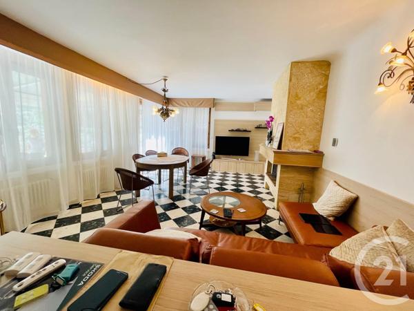 Maison à vendre  6 pièces - 160 m2 VILLENEUVE LES AVIGNON - 30