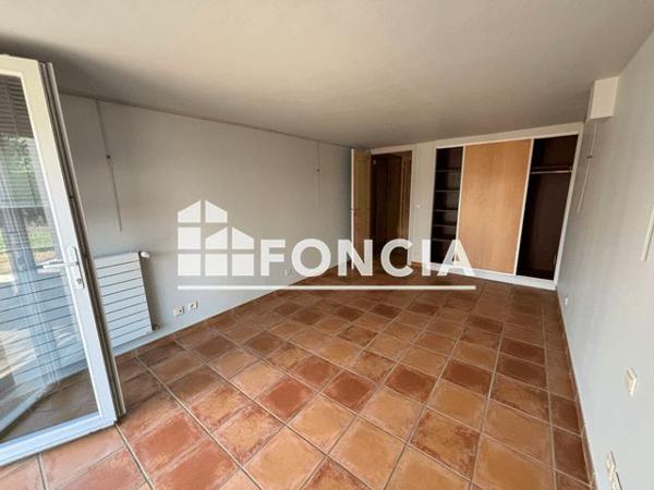 Location Maison 5 pièces 165 m² - 3 RUE HELENE Neuville Sur Saone 69250