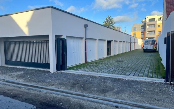 Stationnement à louer    Berck