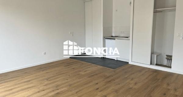 Location Studio 42.22 m² - Fontainebleau 77300