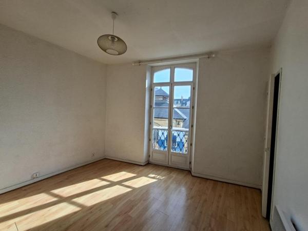 Appartement T1 à louer - 16 m² (réf : 499197)
