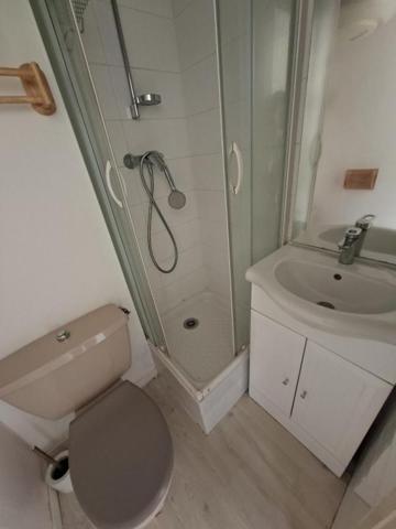 Appartement T1 à louer - 16 m² (réf : 499197)