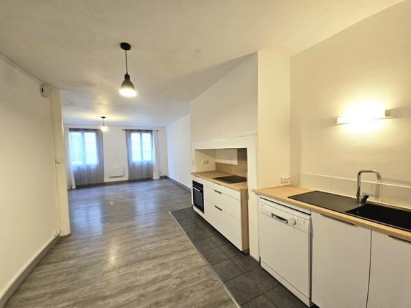 Appartement à louer |  St-Céré |  2 pièces | 58 m²