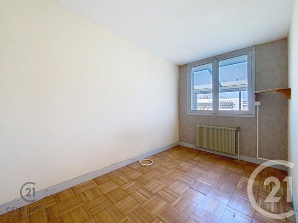 Maison à vendre  4 pièces - 61 m2 SOUPPES SUR LOING - 77