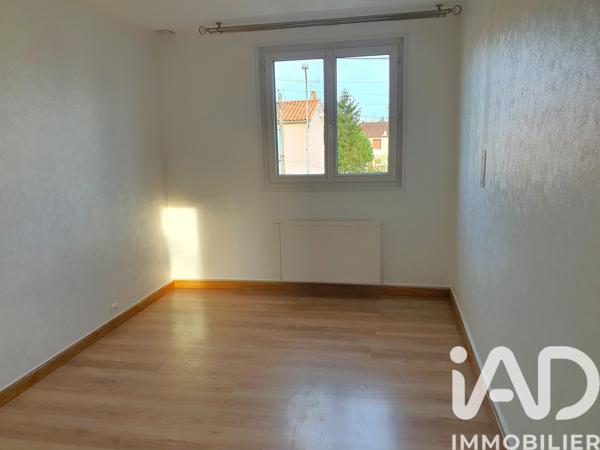 Maison à vendre 3 pièces 77 m² La Rochefoucauld-en-Angoumois