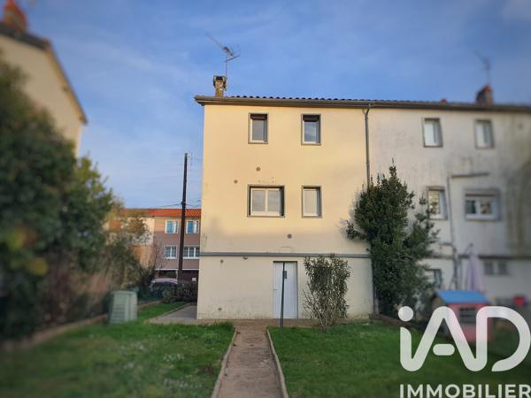Maison à vendre 3 pièces 77 m² La Rochefoucauld-en-Angoumois