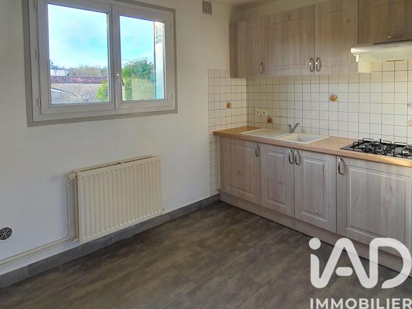 Maison à vendre 3 pièces 77 m² La Rochefoucauld-en-Angoumois