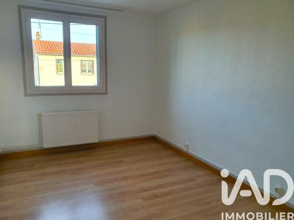 Maison à vendre 3 pièces 77 m² La Rochefoucauld-en-Angoumois
