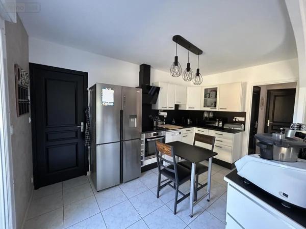 Achat - Maison Saint-Ouën-des-Toits 53410 6 pièces 145 m 2 820 m 2