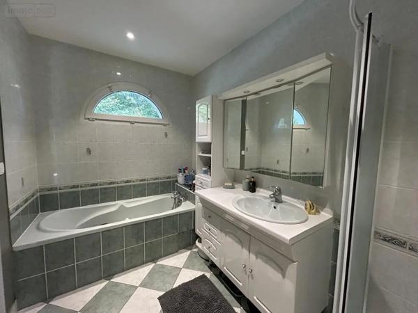 Achat - Maison Saint-Ouën-des-Toits 53410 6 pièces 145 m 2 820 m 2