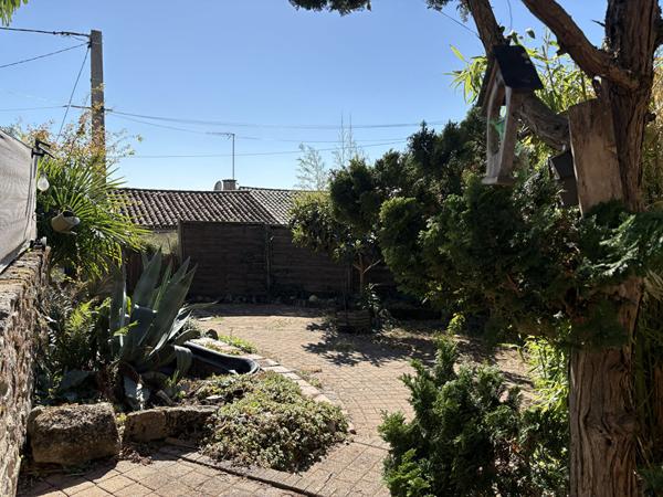 Maison 5 pièces à louer à Bressuire avec jardin et garage