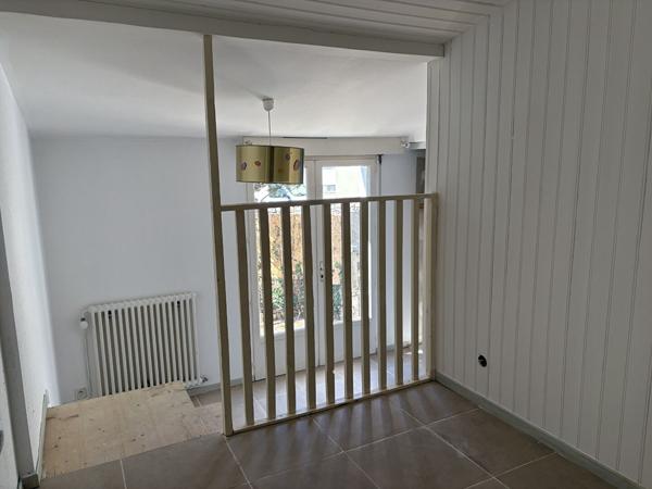 Maison 5 pièces à louer à Bressuire avec jardin et garage