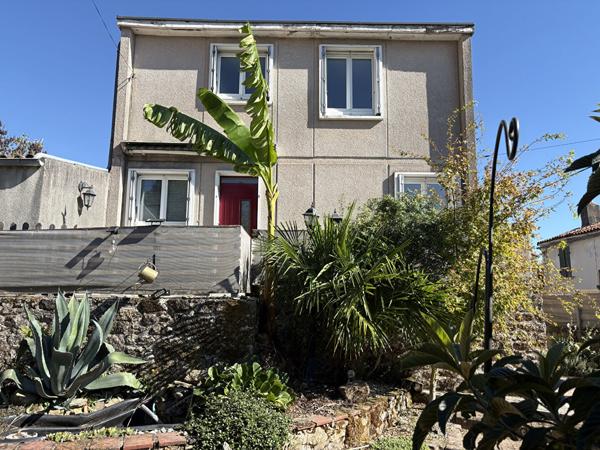Maison 5 pièces à louer à Bressuire avec jardin et garage