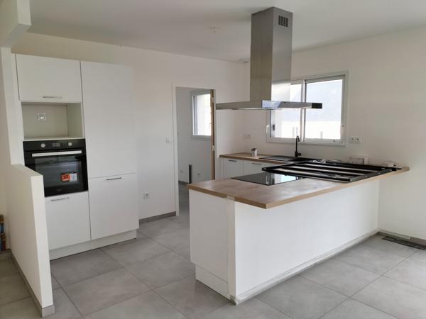 Maison 5 pièce(s) 3 chambre(s) 92 m²