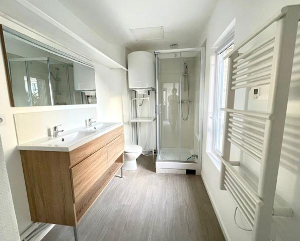 CAEN CENTRE - 2PP MEUBLE en TRES BON ETAT AVEC BALCON