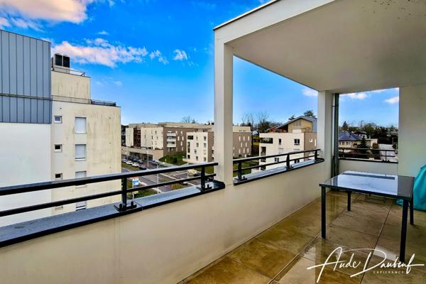 Appartement T2 avec terrasse, cave - Seynod - Etage élevé - Excellent DPE