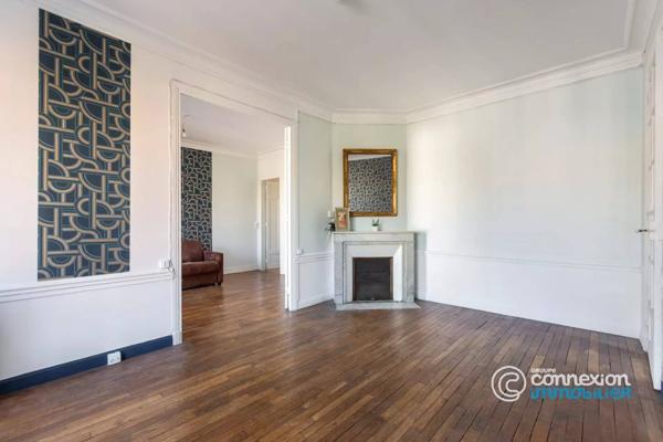 Etage élevé, vue dégagée