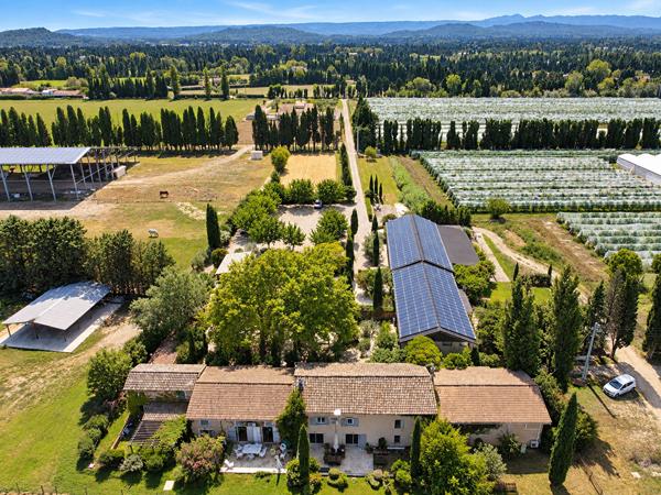 Domaine d'exception de 11hectares .Un futur resort équestre au coeur des Alpilles Saint andiol