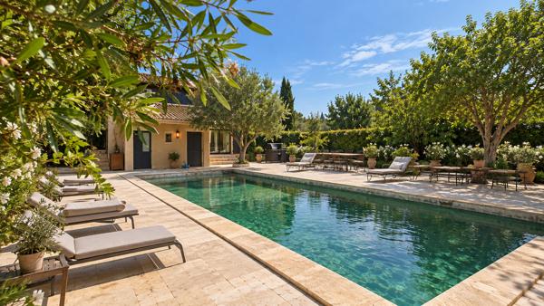 Domaine d'exception de 11hectares .Un futur resort équestre au coeur des Alpilles Saint andiol