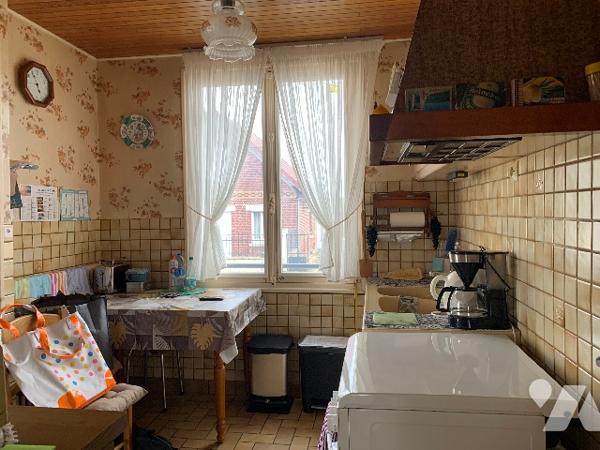 Une maison à usage d'habitation.