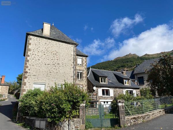 Appartement à vendre à Le Falgoux dans le Cantal (15380), ref : 15060/1030
