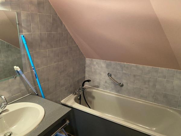 Appartement à vendre à Le Falgoux dans le Cantal (15380), ref : 15060/1030