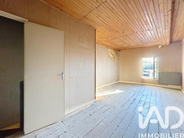 Maison à vendre 6 pièces 140 m² Vœuil-et-Giget