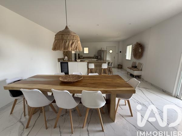 Maison à vendre 6 pièces 181 m² Cabrières
