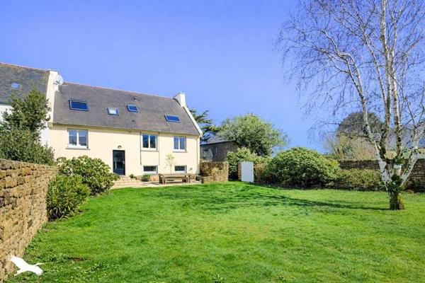 Maison à vendre |  Saint-Pol-de-Léon |  6 pièces | 107 m²