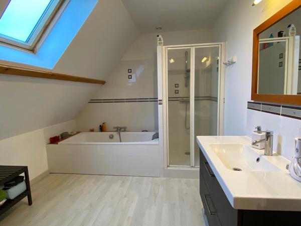 Maison de 7 pièces à 10 minutes à pied du centre de Pont-l'Évêque