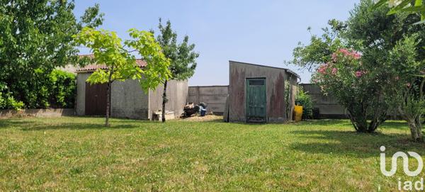 Maison à vendre 5 pièces 83 m² Châteaubernard