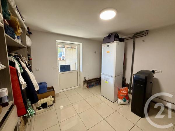 Maison à vendre  8 pièces - 200 m 2   SAUJON  - 17