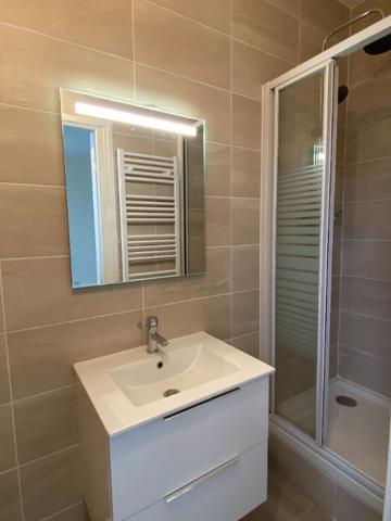 Beau studio 20.55m2 - Saint Maur 641.88€ ADAMVILLE