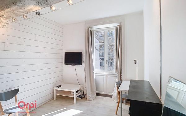 Appartement à louer    1 pièce • 24,18 m2 Nantes