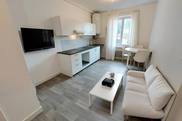 A LOUER - NANTES GARE NORD / JARDIN DES PLANTES - Appartement 2 pièces de 38.22 m²