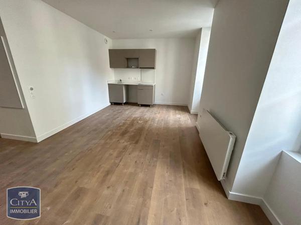 Appartement à louer 2 pièces 43.67m² Pau (64000)