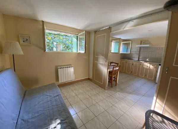 Maison à vendre    4 pièces •  Malaucène