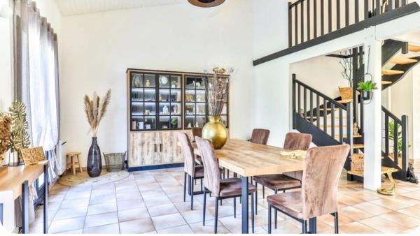 Maison familiale + appartement T2 située entre Marcheprime et Biganos