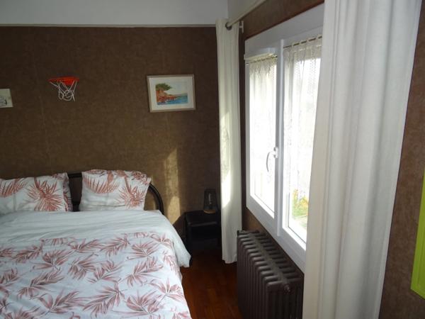 A proximité du Cable (transport)Correspondance ligne 8