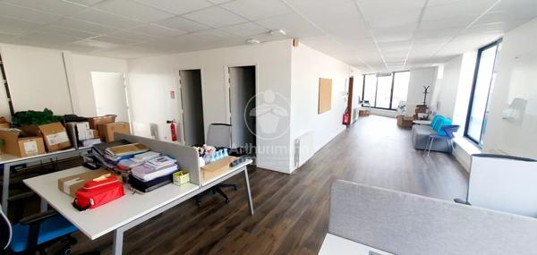 Location Bureau 8 pièces 200 m2 à Rouen