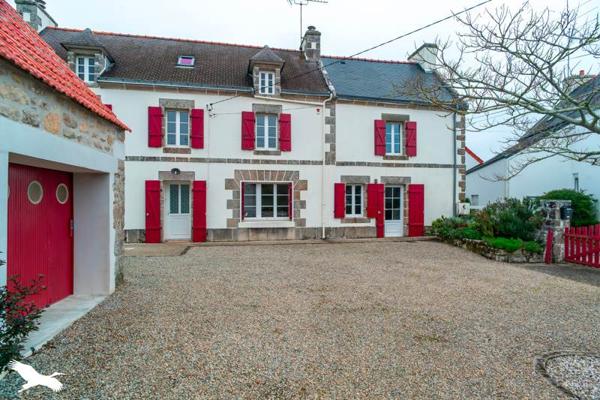 Maison à vendre |  Audierne |  8 pièces | 165 m²