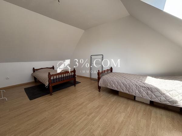 Maison
                                                                                                                                                                                                                                                                                                                        7 pièce(s)                                                                                                                                                                                                          3 chambre(s)                                                                                                                                                                                                          130  m²