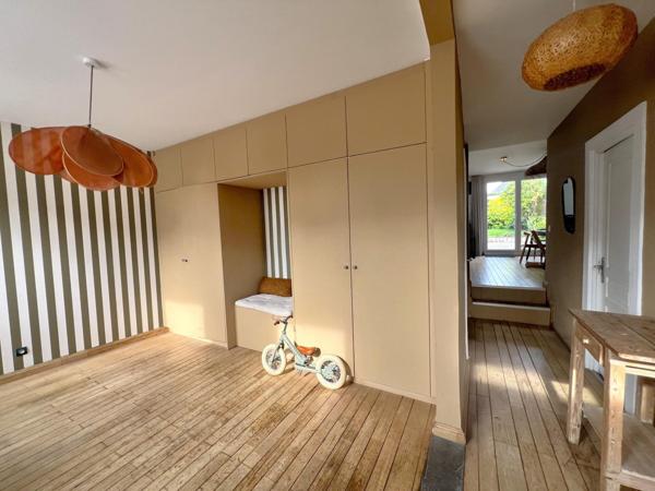 Maison à WAMBRECHIES, 59118 - 6 pièces 130m²