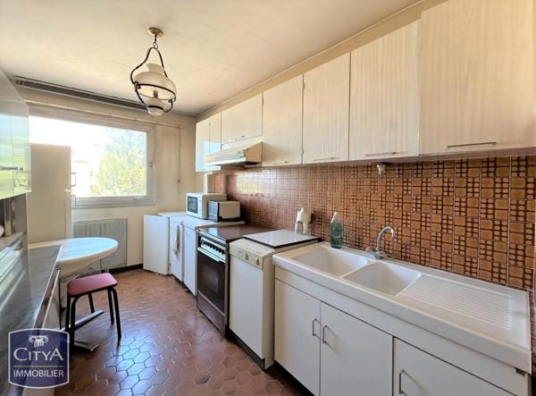 Appartement à vendre 4 pièces 86.75m² Charnay-lès-Mâcon (71850)