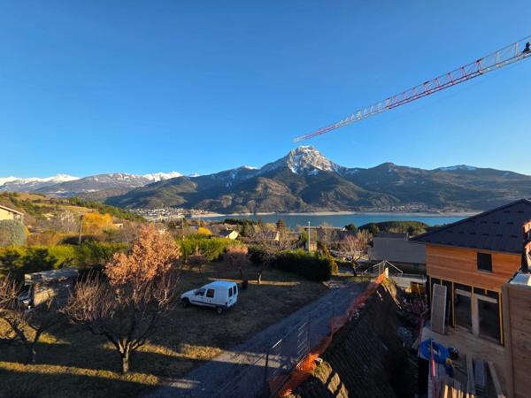 Appartement à vendre 4 pièces ,vue Lac et Montagnes sur SAVINES LE LAC (05) , Dans une résidence en construction style villa plein Sud ,livrable été 2026