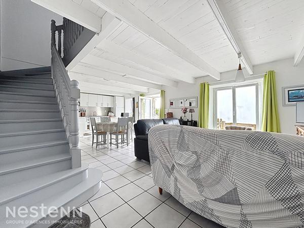 Maison rénovée, 96m², 3 chambres, jardin, 6mn des plages