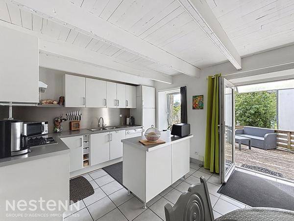 Maison rénovée, 96m², 3 chambres, jardin, 6mn des plages
