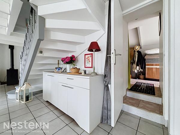 Maison rénovée, 96m², 3 chambres, jardin, 6mn des plages