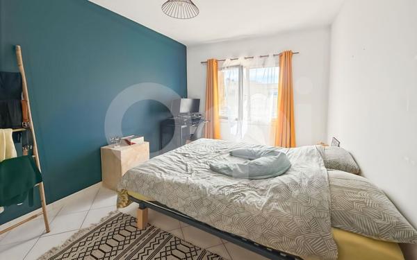 Appartement à louer    3 pièces • 57,39 m2 Hyères