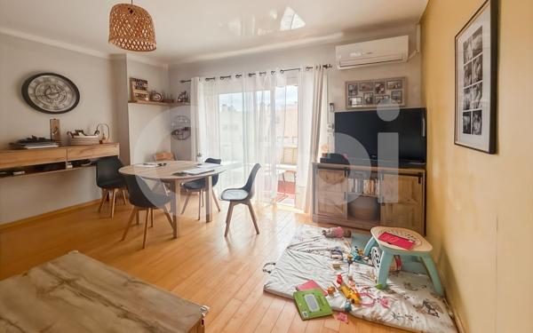 Appartement à louer    3 pièces • 57,39 m2 Hyères